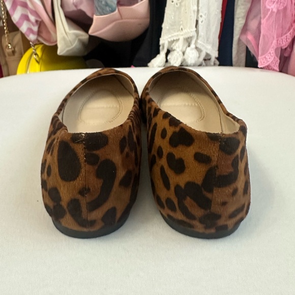 Bella Marie Leopard Suede Pointed Ballet Flats Size 7 - Picture 3 of 6